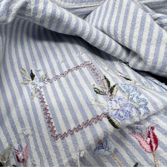 Floral Patchwork Pearl Embellished Cotton Long Sleeve Blouse Size 1X Striped - Picture 11 of 13